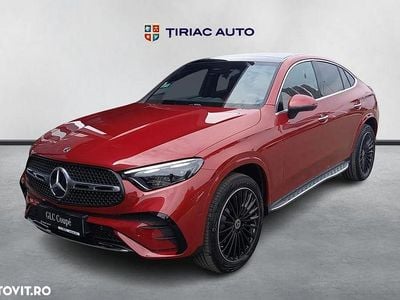 Culoarerosu Nouă 2025 Mercedes GLC300e AMG line SUV | 89.903 EUR (Scump)