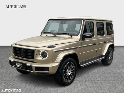 Mercedes G400