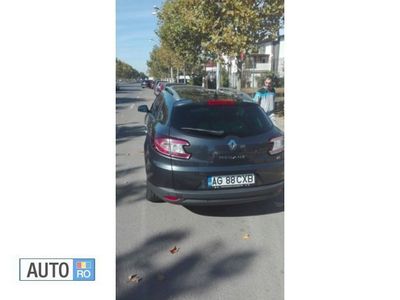 Gri Utilizat 2010 Renault Mégane GrandTour Break | 5.150 EUR (Puțin scump)