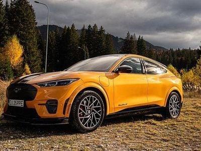 Culoareportocaliu Utilizat 2022 Ford Mustang Mach-E SUV | 41.800 EUR