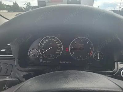 Utilizat 2012 BMW 520 Berlinǎ | 10.600 EUR (Puțin scump)