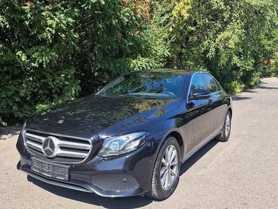 Mercedes E220