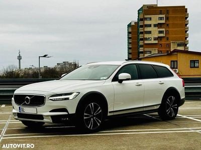 Second-hand Volvo V90 Inscription 190 CP (139 kW) 2019 Culoarealb Break