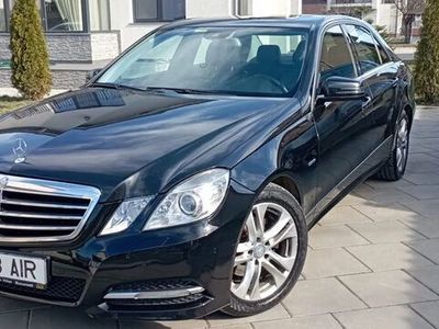 Mercedes E220