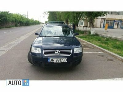 Albastru Utilizat 2003 VW Passat Break | 2.600 EUR (Scump)
