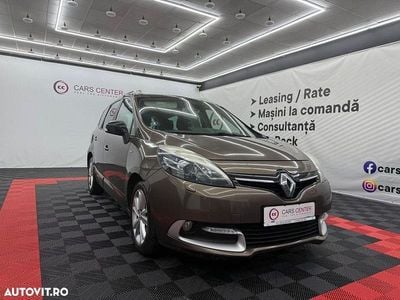 Culoaremaro Second-hand 2016 Renault Grand Scénic IV Privilege Monovolum | 6.399 EUR (Super Preț)