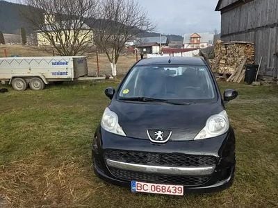 Negru Utilizat 2010 Peugeot 107 Hatchback | 1.400 EUR