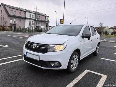 Second-hand Dacia Logan 75 CP (55 kW) 2020 Alb Berlinǎ