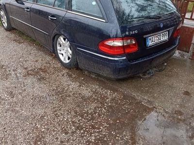 Mercedes 320