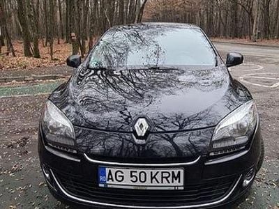 Culoarenegru Utilizat 2013 Renault Mégane III Bose Edition Hatchback | 5.500 EUR (Preț OK)