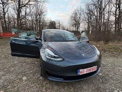 Culoaregri Utilizat 2020 Tesla Model 3 Berlinǎ | 22.700 EUR (Preț bun)