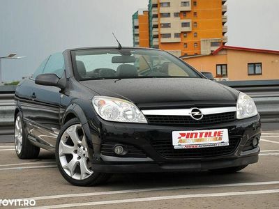 Culoarenegru Utilizat 2007 Opel Astra Cabriolet Cosmo Cabrio | 3.700 EUR