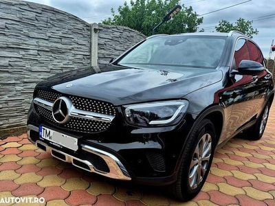 Mercedes GLC300e