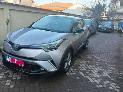 Second-hand Toyota C-HR 122 CP (89 kW) 2017 Gri SUV