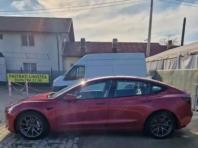 Second-hand Tesla Model 3 353 kW (480 CP) 2021 Berlinǎ