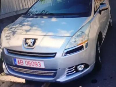 Second-hand Peugeot 5008 133 CP (97 kW) 2012 Monovolum