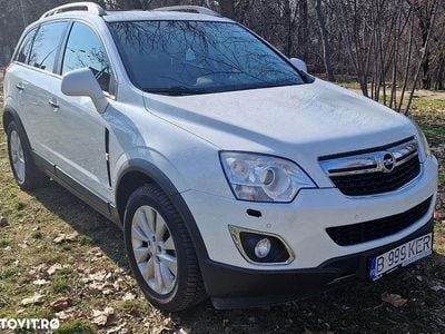Second-hand Opel Antara Cosmo 184 CP (135 kW) 2015 Culoarealb SUV