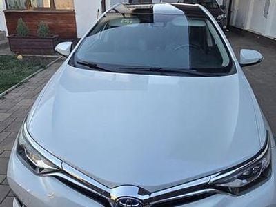 Toyota Auris Hybrid