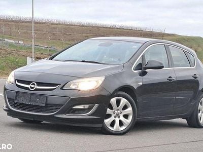 Second-hand Opel Astra Style 120 CP (88 kW) 2013 Culoarenegru Berlinǎ