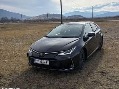 Second-hand Toyota Corolla Business Edition 122 CP (89 kW) 2019 Culoarenegru Berlinǎ