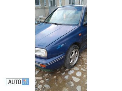Albastru Utilizat 1996 VW Golf III Hatchback | 500 EUR