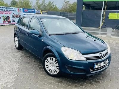 Utilizat 2008 Opel Astra Hatchback | 2.350 EUR (Puțin scump)