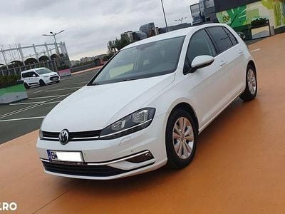 Second-hand VW Golf VII Trendline 110 CP (80 kW) 2017 Alb Hatchback