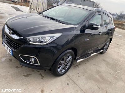 second-hand Hyundai ix35 1.7 CRDi 2WD blue Comfort