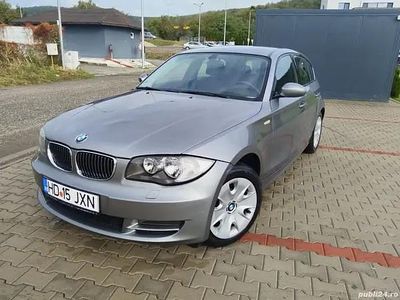 Utilizat 2009 BMW 120 Coupé Coupe | 3.499 EUR