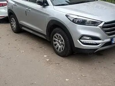 Second-hand Hyundai Tucson 177 CP (130 kW) 2018 Argintiu SUV