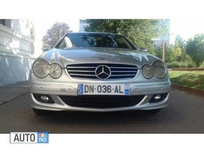 Gri Utilizat 2005 Mercedes CLK270 Coupe | 3.800 EUR