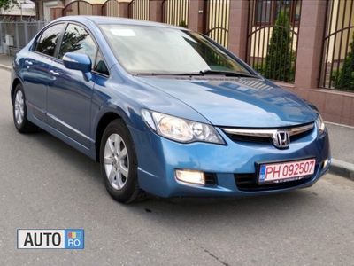 Second-hand Honda Civic Hybrid 95 CP (69 kW) 2006 Albastru Berlinǎ