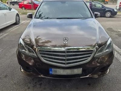 Mercedes E200