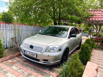 second-hand Toyota Avensis T25 D-CAT