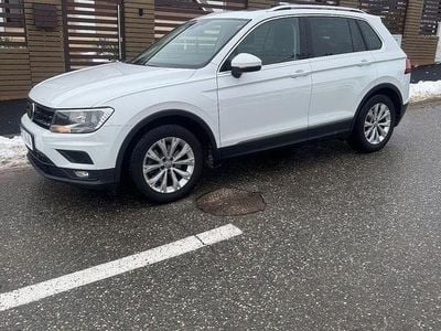 Culoarealb Utilizat 2020 VW Tiguan SUV | 20.000 EUR (Preț bun)