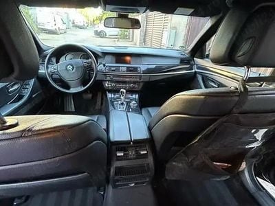 Second-hand BMW 520 184 CP (135 kW) 2013 Berlinǎ