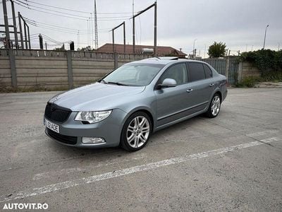 Culoareargint Second-hand 2010 Skoda Superb Ambition Berlinǎ | 7.150 EUR (Scump)