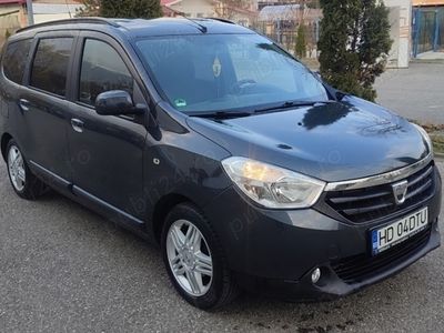 Dacia Lodgy