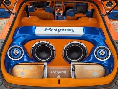 Second-hand Nissan 350Z 221 CP (162 kW) 2006 Portocaliu Hatchback