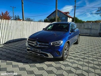 Second-hand Mercedes GLC200 197 CP (144 kW) 2020 Culoarealbastru SUV