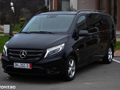 Culoarenegru Utilizat 2018 Mercedes Vito Van | 19.000 EUR (Preț bun)