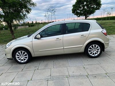 second-hand Opel Astra Classic 1.6i