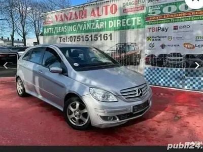 Mercedes B200