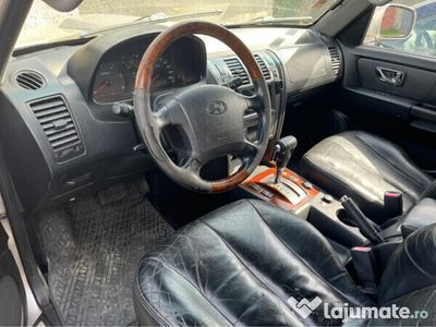 second-hand Hyundai Terracan Autoutilitara