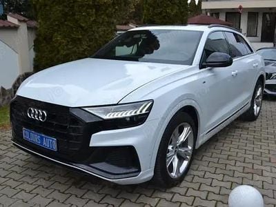 Second-hand Audi Q8 S-Line 285 CP (209 kW) 2021 Alb SUV