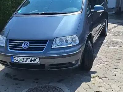 VW Sharan
