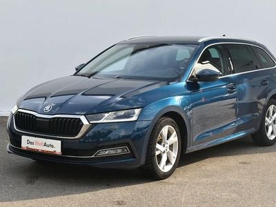 Second-hand Skoda Octavia 204 CP (150 kW) 2021 Albastru