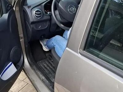 Utilizat 2015 Dacia Logan MCV | 4.580 EUR (Preț OK)