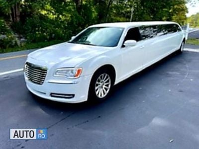 Second-hand Chrysler 300C 292 CP (214 kW) 2013 Alb