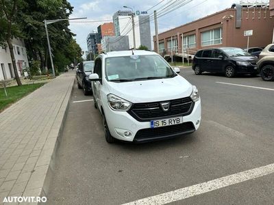 second-hand Dacia Lodgy 1.6 102 CP Ambiance